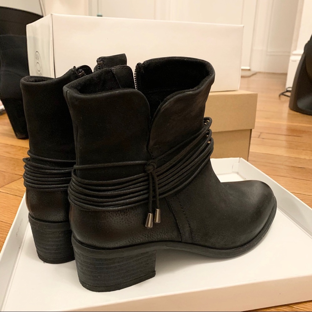 Steve Madden Tessa black leather boots/booties